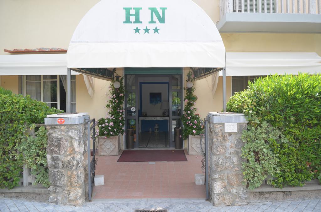 Hotel Nettuno Marina di Pietrasanta Exterior foto