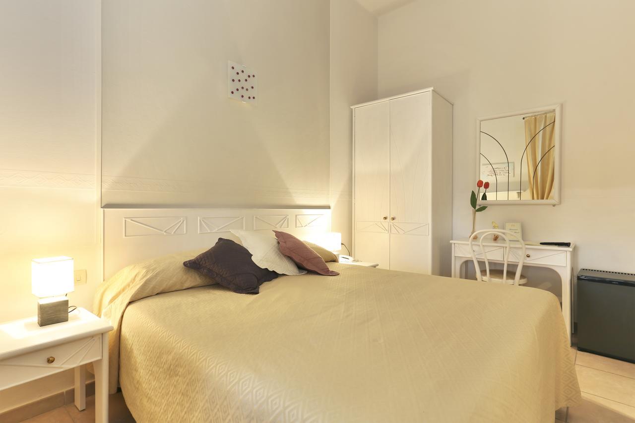 Hotel Nettuno Marina di Pietrasanta Exterior foto