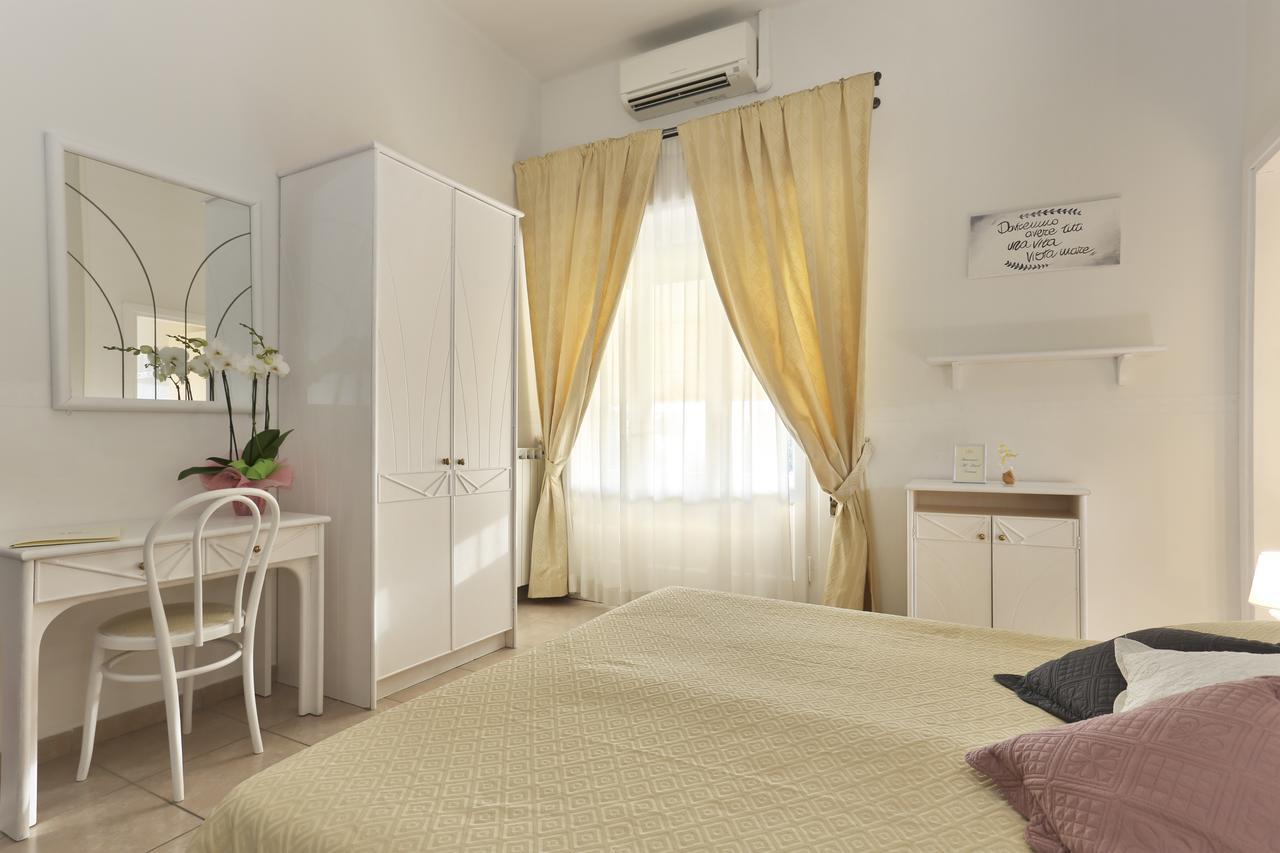 Hotel Nettuno Marina di Pietrasanta Exterior foto